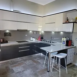 Bellesuite , Tirana Albania